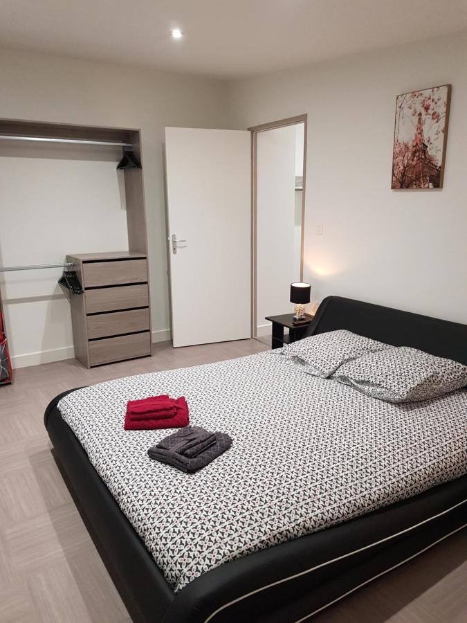 Appartement centre ville Moulins  Extérieur photo